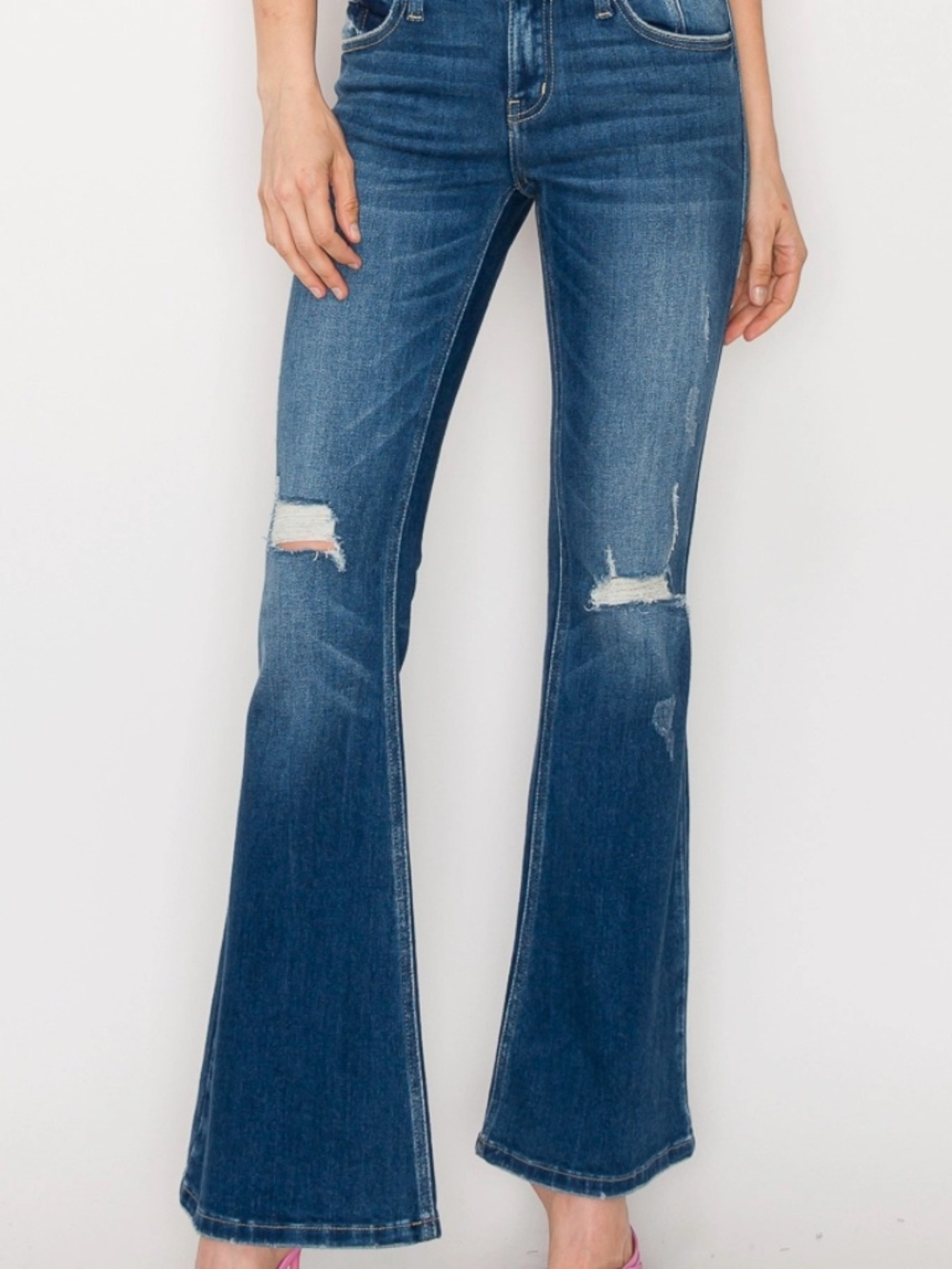 Artemis Vintage Low Rise Flair Jean - 22